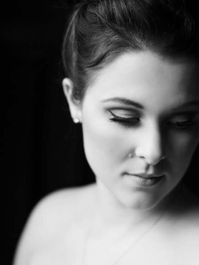 Soft bridal beauty look